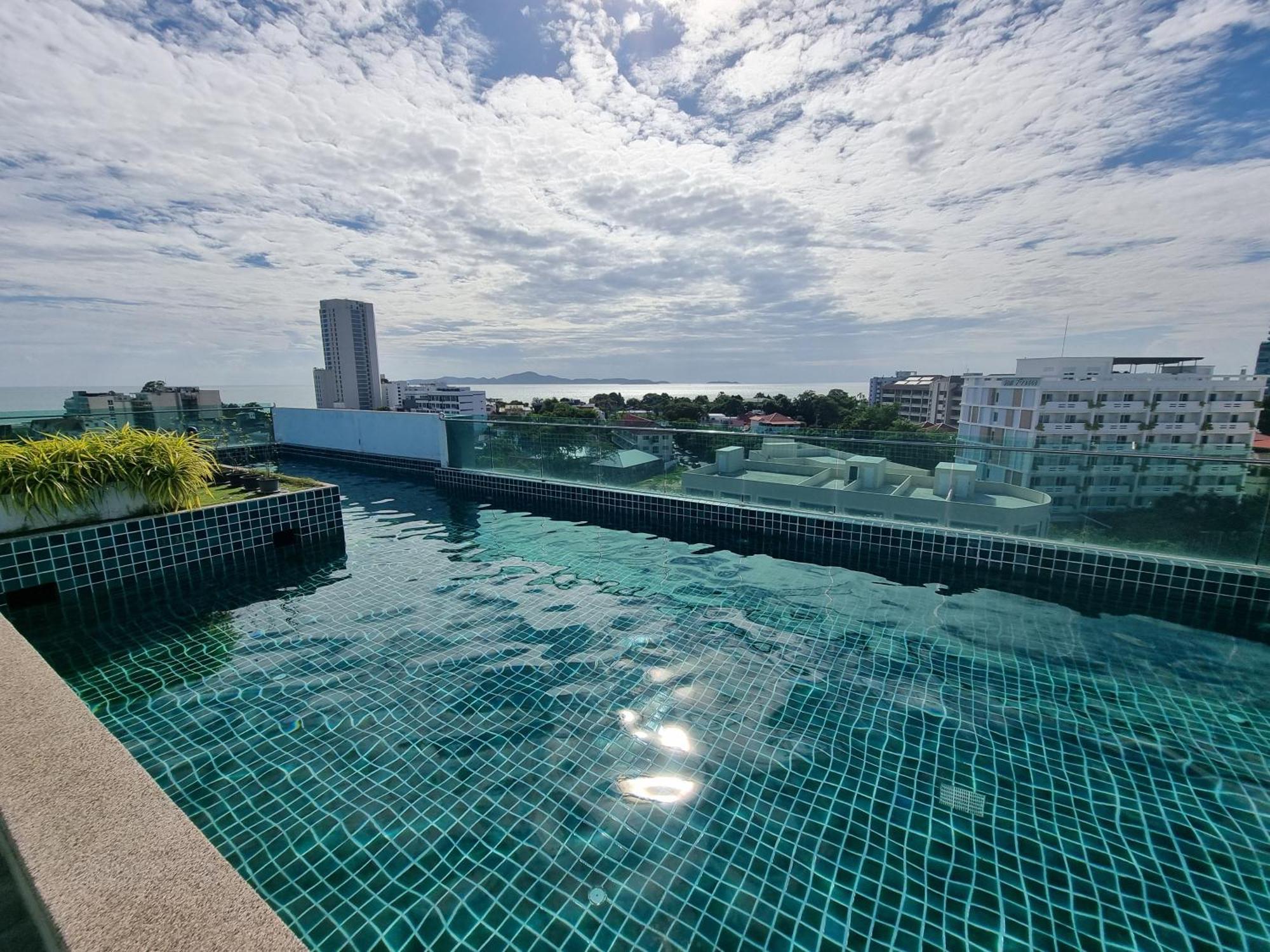 Laguna Bay 1 Pattaya Bagian luar foto